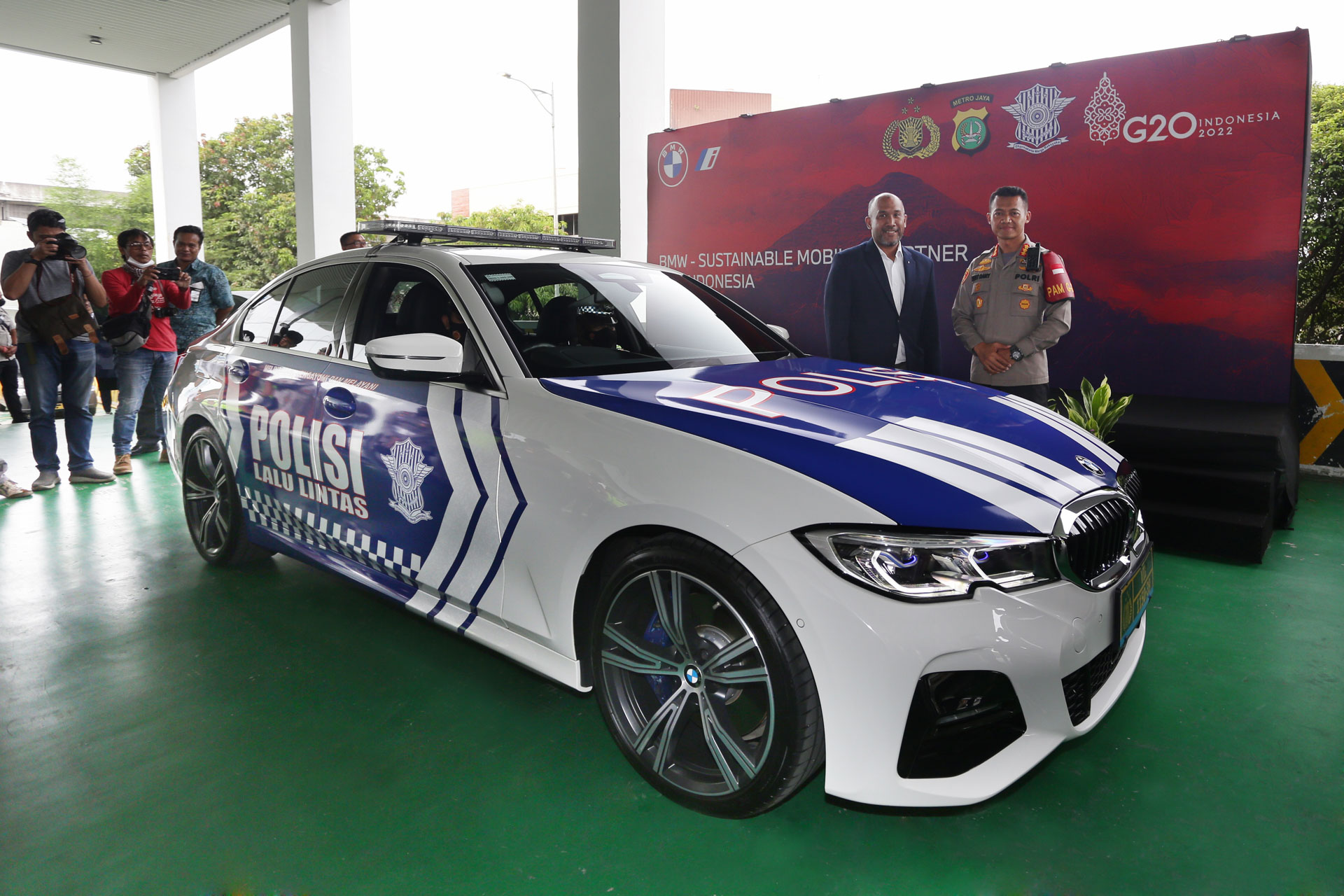 BMW 330e M Sport Kawal Tamu Negara Selama G20 Berlangsung