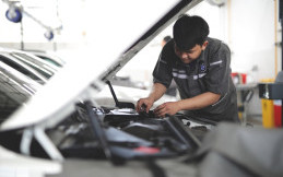 BMW Astra Siap Evakuasi BMW dan MINI Korban Banjir