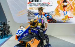 Bagikan Motivasi, Juara Dunia Aldi Satya Mahendra Sapa Pengunjung IMOS 2024