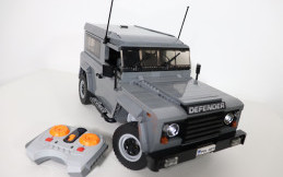 Keren, Lego Land Rover Defender Ini Bisa Jalan Pakai Remote Control
