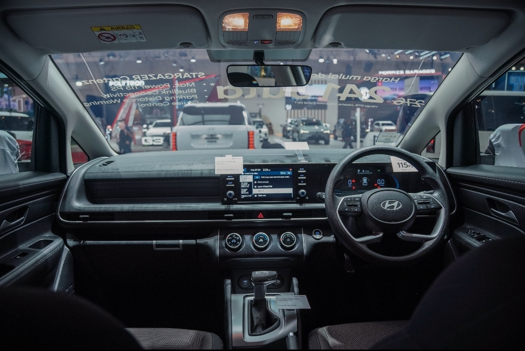 Kabin Hyundai Cartenz