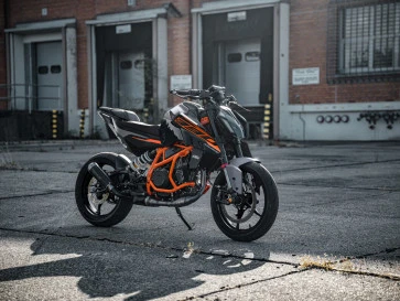 KTM 390 Duke & Adventure Pakai Mesin 350cc Demi Pajak GST 18%
