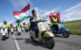 48 Negara Riuhkan Perayaan Vespa ke-80 Tahun Akhir Bulan Ini