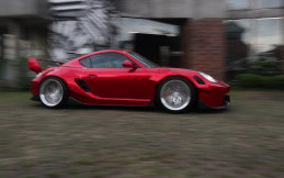 Modifikasi Karma Porsche 987.2 Karya Anak Bangsa