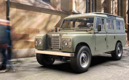 Zero Labs Menghadirkan Land Rover Series III Bermesin Listrik 