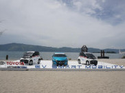 Toyota Lebarkan Sayap Perkenalan Mobil Listriknya ke Sumatera Utara