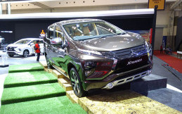 Mitsubishi Xpander dan Pajero Sport Laris Manis di GIIAS 2018