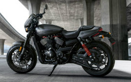 Harley Davidson Perkenalkan Street Rod