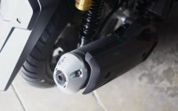 Jangan Dilepas, Ini Fungsi Penting Pelindung Knalpot Sepeda Motor