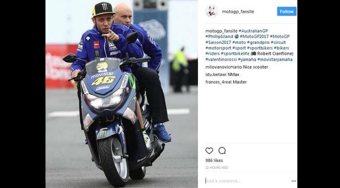 Sebelum Balapan MotoGP Australia, Rossi Wira-wiri Naik Yamaha NMax
