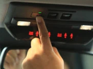 Tombol SOS Emergency Mitsubishi Connect, Ini Fungsi dan Caranya