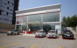 Mitsubishi Hadirkan Dealer Kendaraan Penumpang Pertama di Banten