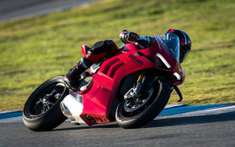 Ducati Panigale V4 2023 Dapat Upgrade Elektronik Terbaru 
