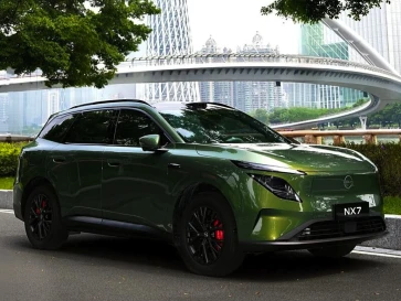 Nissan NX7 PHEV Siap Meluncur di 2026, Baterainya Besar Bikin Jarak Tempuh Listrik Lebih Jauh