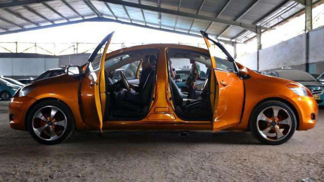 Toyota Vios Limo Muka Dua