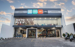 Piaggio Indonesia Buka Diler Motoplex Perdana di Surabaya