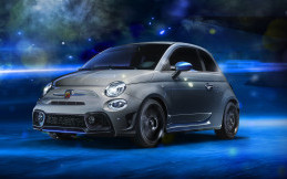 Fiat Abarth F595 Eksklusif Hanya Ada Transmisi Manual 5 Percepatan