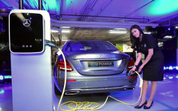 Ada Stasiun Pengisian Daya untuk Mercedes-Benz di Plaza Indonesia