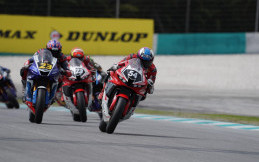 Diwarnai Drama, Para Pembalap Indonesia Panen Prestasi di Asia Road Racing Champsionship Sepang
