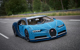 Wow... Bugatti Chiron Ini Dibuat dari Lego, dan Bisa Jalan Loh!