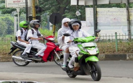 Kampanye Cari Aman Berkendara Motor di Masa Pandemik Covid-19