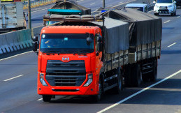 Penjualan UD Trucks Di 2024 Naik Di Tengah Lesunya Pasar Truk Heavy Duty