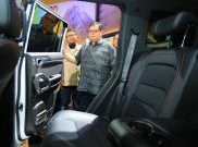 Airlangga Hartarto Kepikat SUV Jetour T2 i-DM di GIIAS 2026