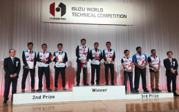 Mekanik Isuzu Indonesia Sabet Gelar Juara Grand Prix di Jepang