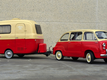 Pesona Fiat 600 Multipla 1959 Bergandengan dengan Trailer Lander Graziella 1975