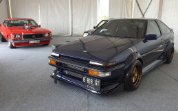 Melihat Lebih Dekat Toyota AE86 Purple Hachi