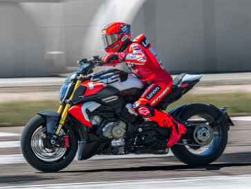 Ducati Diavel V4 RS Digeber Marc Marquez Tembus di Bawah 3 Detik!