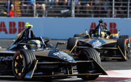 Jean Eric Vergne Ungkap Penyebab Mobilnya Kurang Maksimal di Portland E-Prix