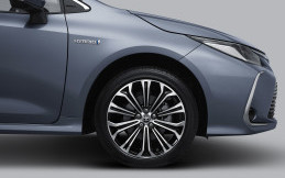 Ini Fitur Anyar di New Toyota Corolla Altis