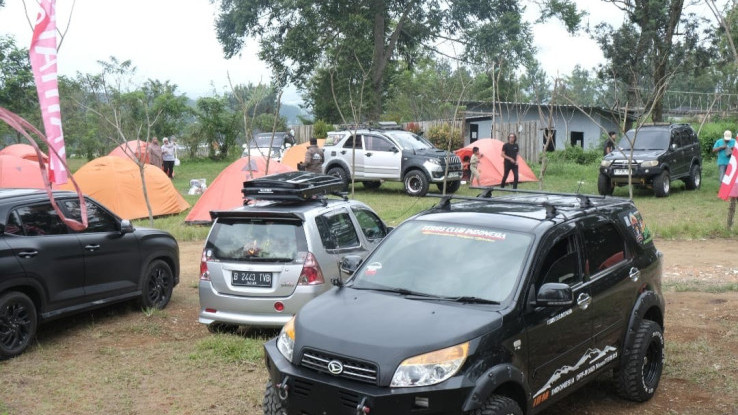 Komunitas Mobil Daihatsu Perkuat  Silaturahmi  di Harmony Camp 2025