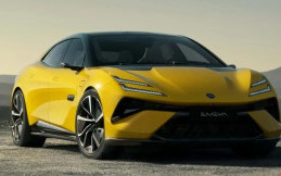 Lotus Emeya Ramaikan Persaingan Mobil Sport Listrik