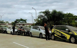 Komunitas AASD dan FCOC Padang Bergandeng Tangan Berbagi Sembako