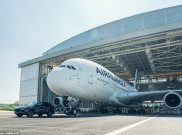 Rekor Dunia! Mobil Porsche Cayenne Tarik Pesawat Airbus