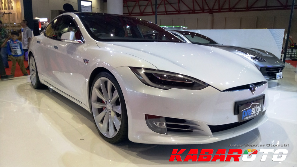 Tesla Model S P100D
