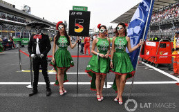 Anak-anak Gantikan Umbrella Girls di Balapan F1