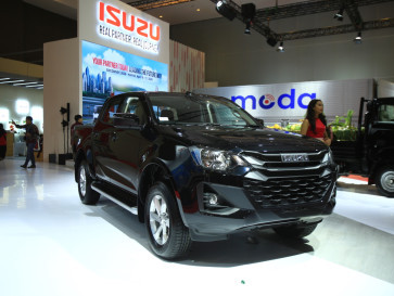 Profil dan Spesifikasi Isuzu D-Max Rodeo di Indonesia