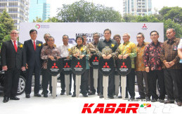 Kemenperin Terima Hibah Mobil Listrik dari Mitsubishi