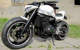 Modifikasi Motor Kawasaki Z1000