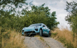 Spesifikasi Porsche Macan Frozen Blue Metallic, Peringati 1 Juta Unit Produksinya