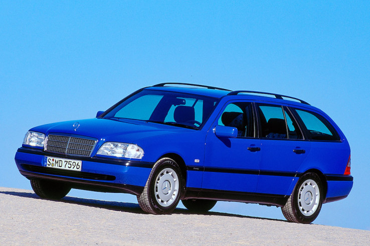 Mercedes-Benz C-Class Estate Jelang 30 Tahun Perayaan