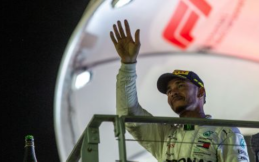 Hamilton Juara GP Singapura, Vettel Salah Pilih Ban