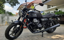 Intip Spesifikasi Moto Guzzi New V7 Stone
