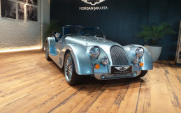 Hanya 15 Unit, Morgan Plus Four dan Plus Six Resmi Dijual di Indonesia