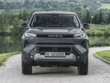 Toyota Hilux BEV Andalkan Sistem MTS dan Ketangguhan Baterai