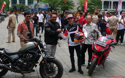 Ketika Ridwan Kamil Bercengkrama dengan Marc Marquez, Apa yang Dibahas?