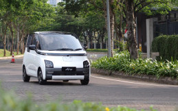 Beli Mobil Ini di Akhir Tahun 2023 Dapat Emas 